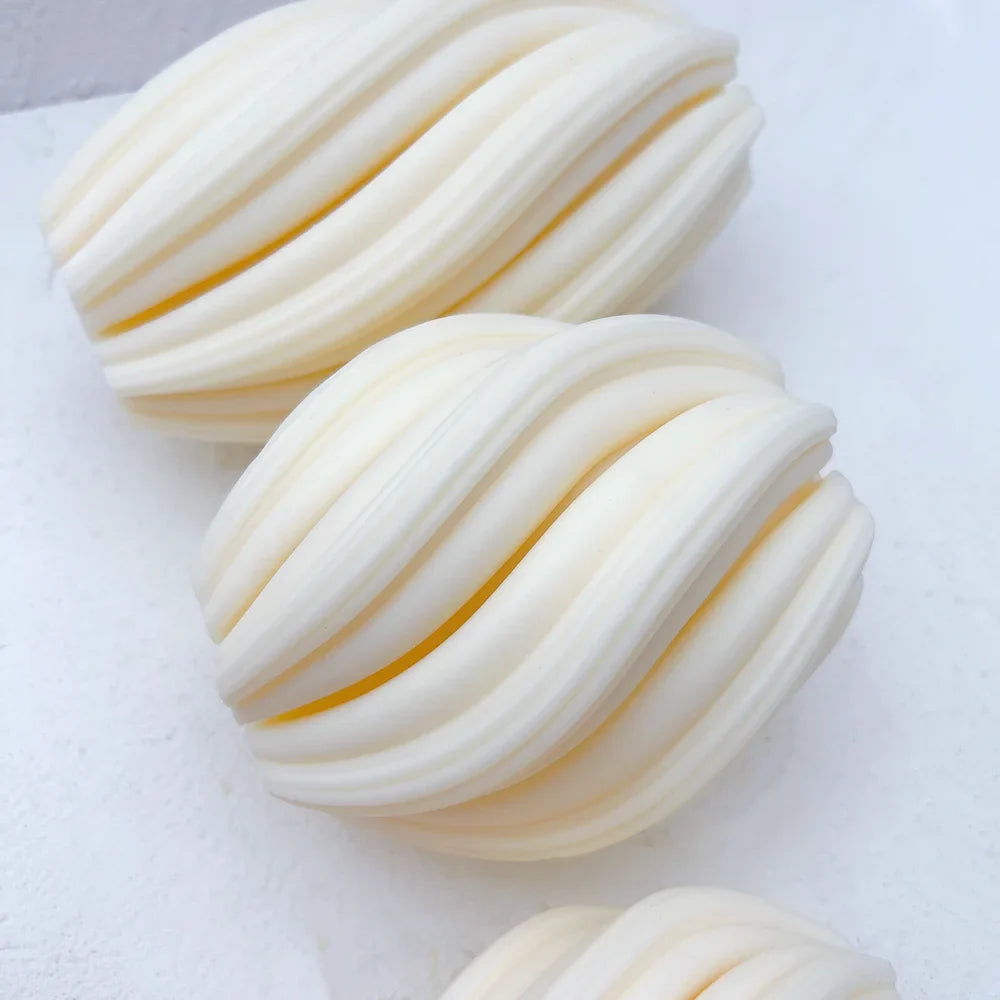 3 Sizes Geometric Wave Twirl Candle Molds - Abstract Art Wavy Stripe Pillar Silicone Molds