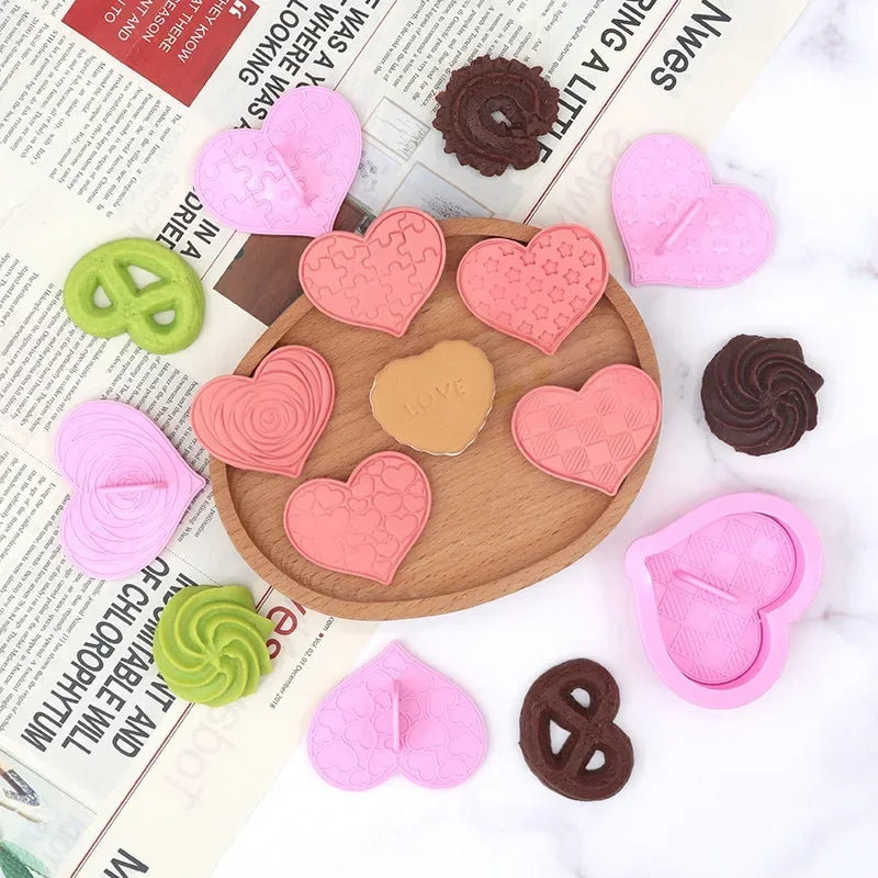 DecorBites™ Love Heart Biscuit Cutter - Valentine's Day Cake Decorating Tools
